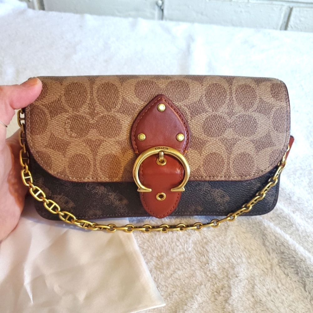 Coach Beat Bag Baguette